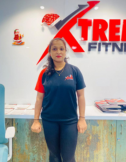 female trainer in xtreme fitness